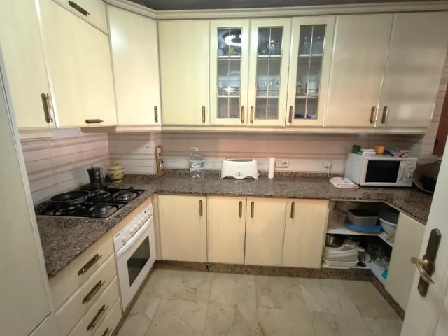 Fuengirola Centro - Primera Línea Playa - Piso 3 Dormitorios, 3 Baños — 9