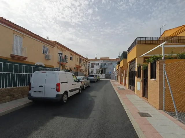 Piso en Pulianillas, Granada — 19