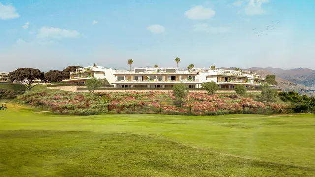 Apartamento planta baja de 3 dormitorios, 3 baños y jardín. Santa Clara Golf, Marbella — 18