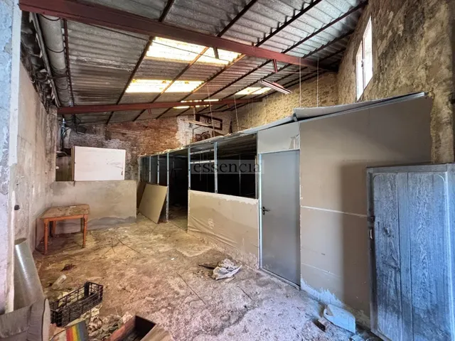 Casa en Almoines a reformar a su gusto en parcela de 242 m2 , en chaflán con patio. — 16