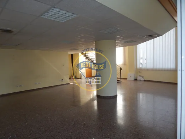 GRAN LOCAL COMERCIAL EN ZONA TRANSITADA EN ONTINYENT — 6