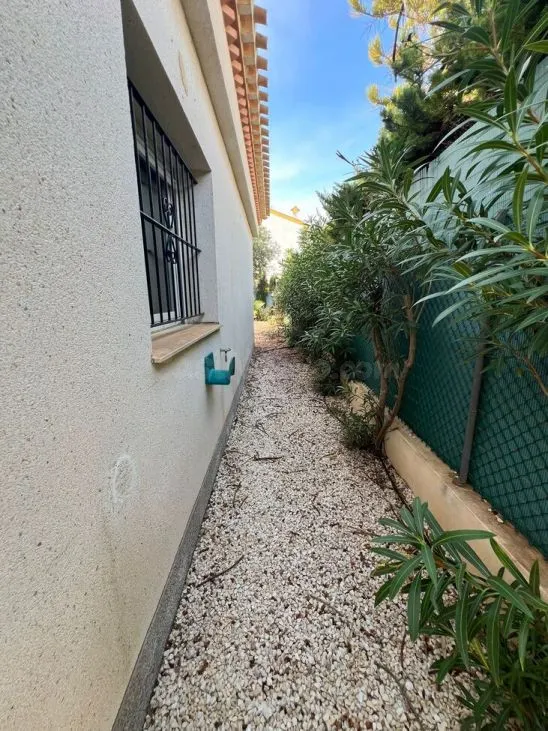Villa 3 habitaciones 130m² en venta - La Zenia — 2
