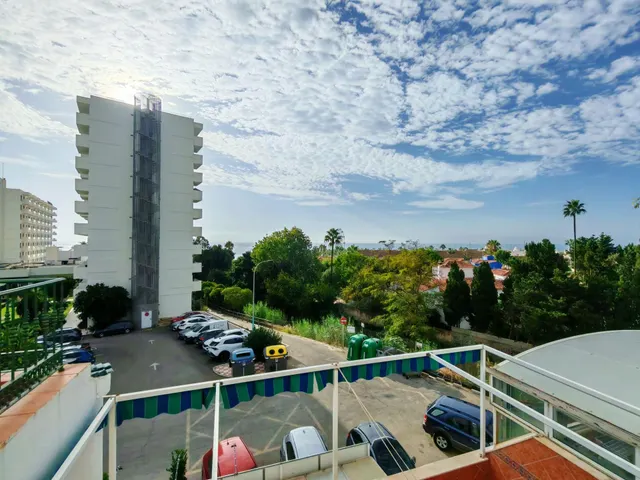 Espectacular dúplex con grandes terrazas y vistas, a 250 m de la playa Carihuela — 13