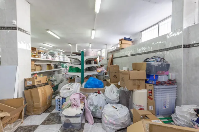 Local comercial 198m² en venta - Barriada primero de mayo — 6