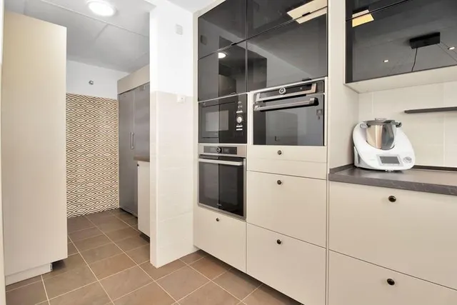 Espectacular vivienda con jardín y piscina privada en casares costa — 27