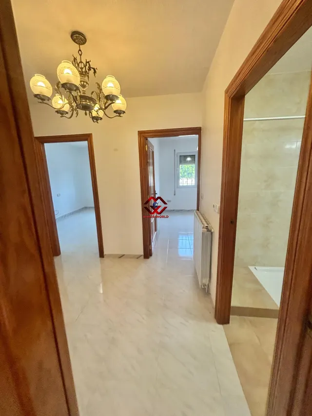 Chalet esquinero con gran sótano y jardín en San Javier — 21