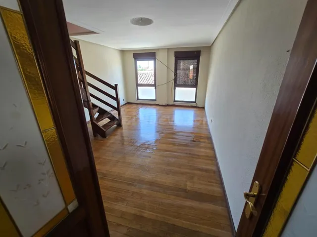 Amplio Dúplex en Mansilla de las Mulas - foto 3