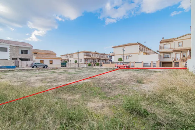 OPORTUNIDAD DE SUELO URBANO EN LA LOCALIDAD DE CHAUCHINA EN URBANIZACION RESIDENCIAL — 12