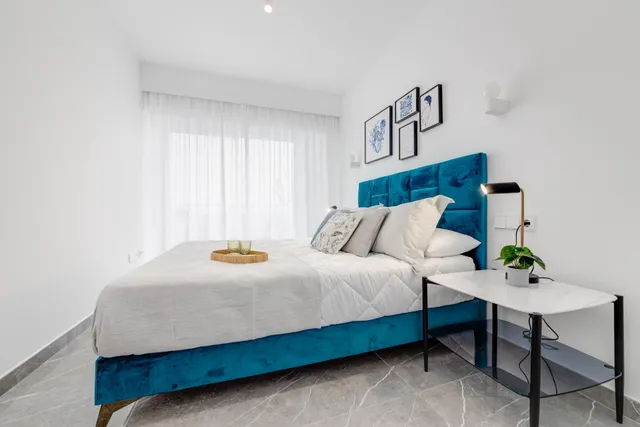 ESPECTACULAR ATICO CON TERRAZA Y PISCINA — 14