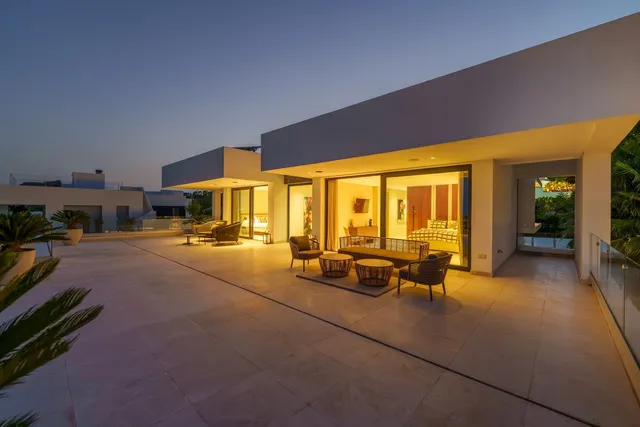 Chalet 5 habitaciones 473m² en venta - Marbella — 50