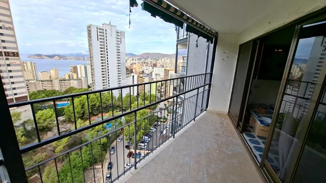 Dos pisos en uno ( oportunidad de inversion en Benidorm ) — 31