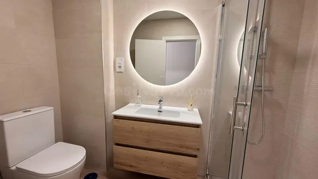 ! AGUA y COMUNIDAD INCLUIDA en el precio !!amplio piso en la - foto 2
