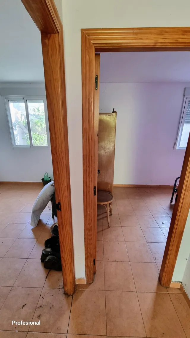 CASA CON TERRENO EN COLUMBRIANOS — 12