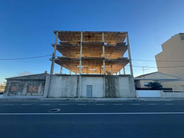 Oportunidad de inversión en Deltebre - foto 2