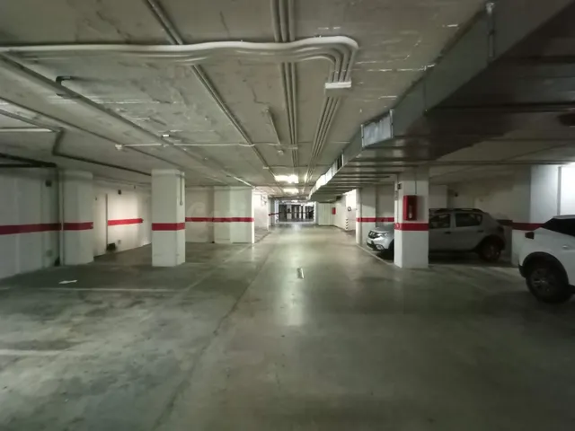 PLAZA DE GARAJE EN VENTA , en Edif ARBOTANTE ,Sevilla Este - foto 3