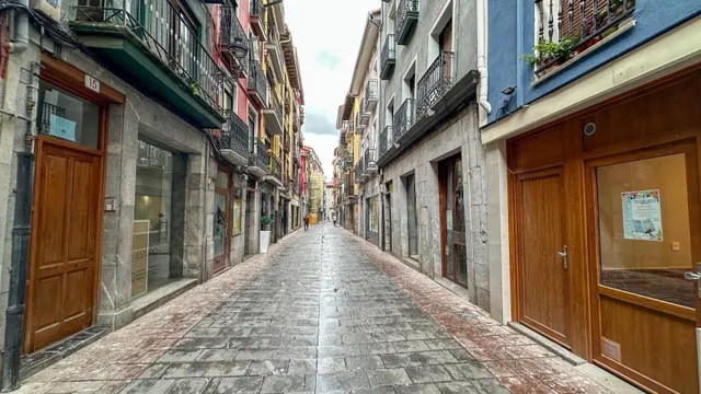 Piso en venta en Elgoibar (Guipúzcoa) – 4 dormitorios con ba - foto 3