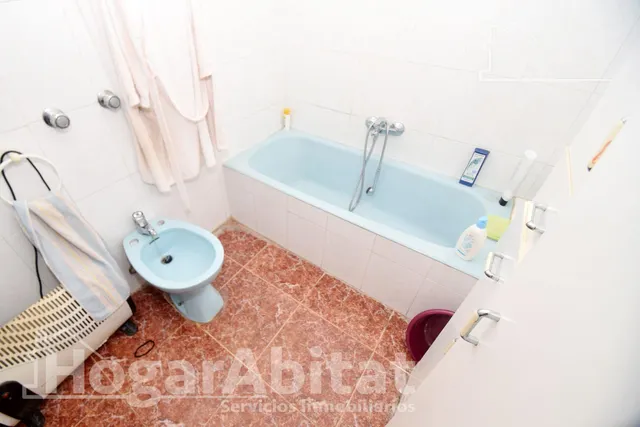 GRAN CASA CON TERRAZA Y TRASTERO — 40