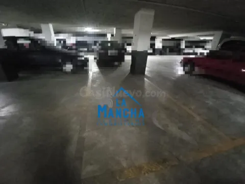 REF:Y101. INMOBILIARIA LA MANCHA VENDE COCHERA EN ZONA INDUSTRIA.