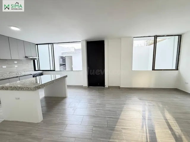 Casa 3 habitaciones 222m² en alquiler - Crespo - foto 4