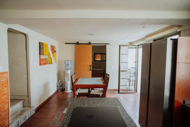 Amplio y luminoso chalet independiente con piscina, terrazas y apartamento con entrada propia — 42