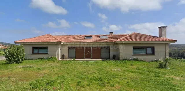 Exclusiva Casa en Cances da Vila, Carballo - Ideal para Fami