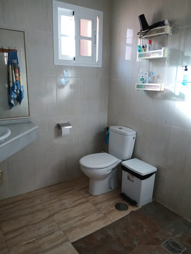 VIVIENDA INDEPENDIENTE CON TERRENO — 17