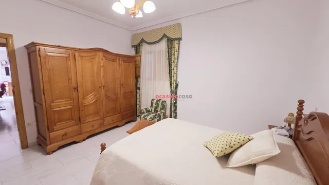 LOCAL Y PISO  EN VENTA EN EL VISO — 26