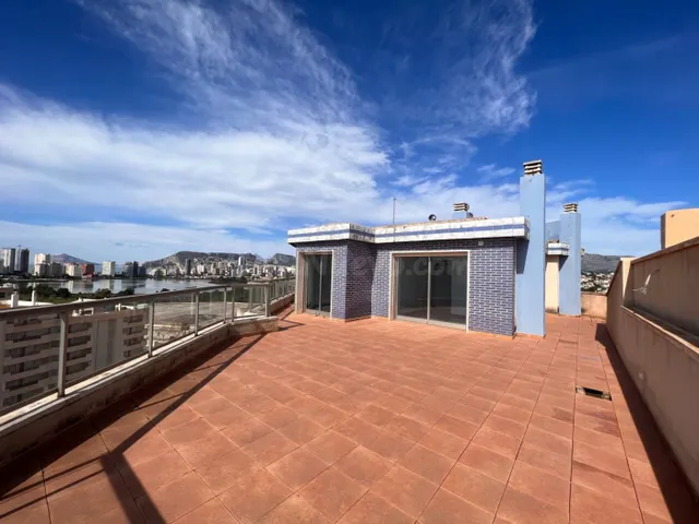 Magnífico apartamento en primera línea de playa. - foto 3