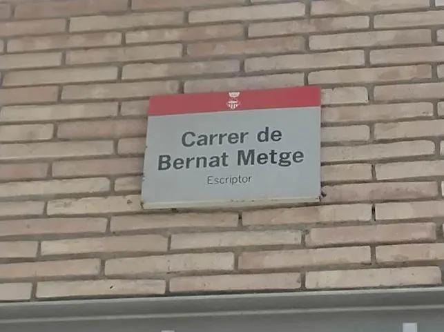 SE VENDE piso OKUPA en C Calle Bernat Metge 15 de Mollet del Vallès, Barcelona.