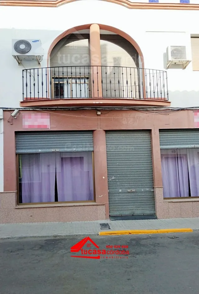 CASA EN VENTA EN BELMEZ (CÓRDOBA) CON PORCHE Y GRAN TERRAZA