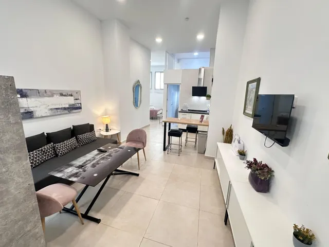 APARTAMENTO EN EXPLOTACIÓN TURÍSTICA — 15