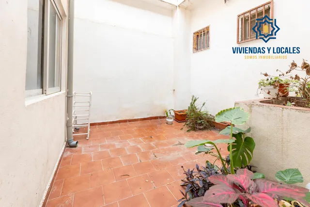 Venta de local de 171 m2 en Armilla (Granada) — 8