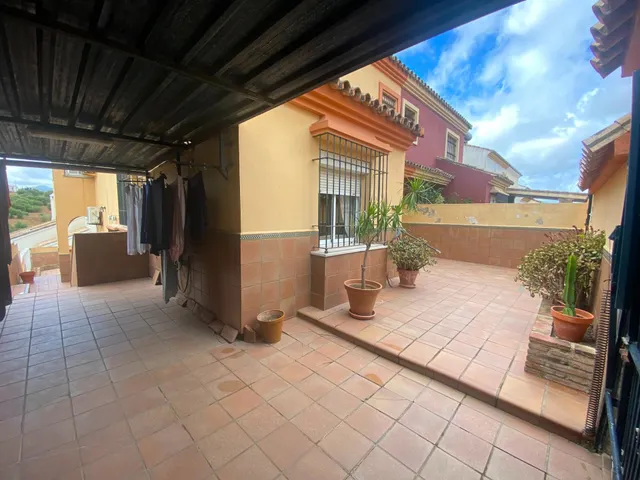 Exclusivo pareado en Santa Mónica: elegancia, espacio y vistas inigualables — 18