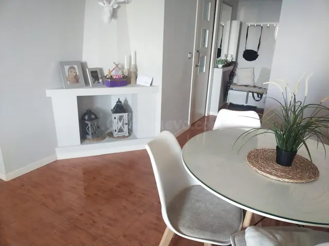 Piso Ideal para Familias en Aguilar de la Frontera - ¡Listo 