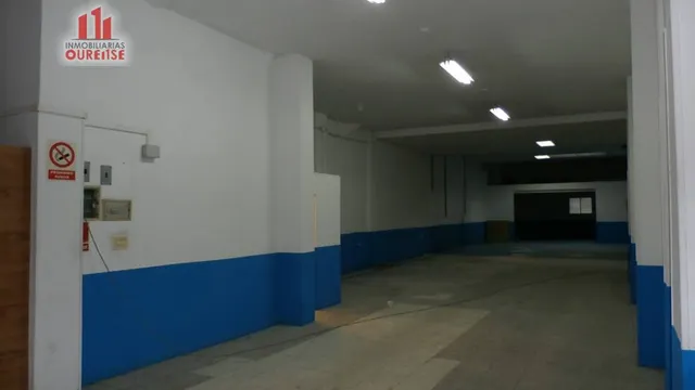 AMPLIO LOCAL COMERCIAL EN LA ZONA DEL VEINTIUNO — 2