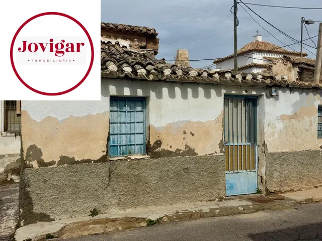EN VENTA CASA SOLAR EN EL CENTRO DE CANTAREROS - foto 2