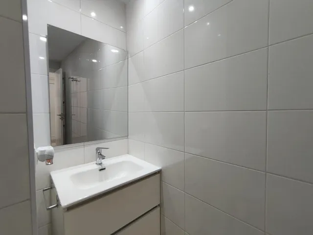 Apartamento reformado em la zona de la Cala de Benidorm — 22