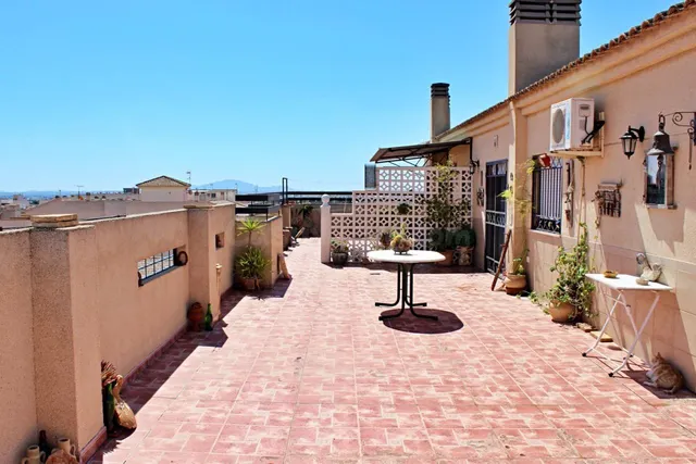ATICO CON TERRAZA DE 113 M2