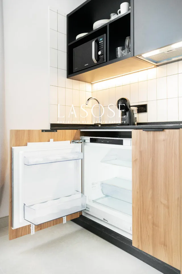 Acogedor estudio en un lujoso coliving a pocos metros de la playa de Bogatell — 6
