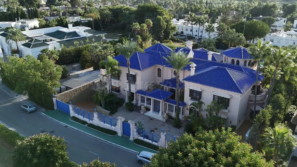 Chalet 6 habitaciones 1727m² en venta - Marbella