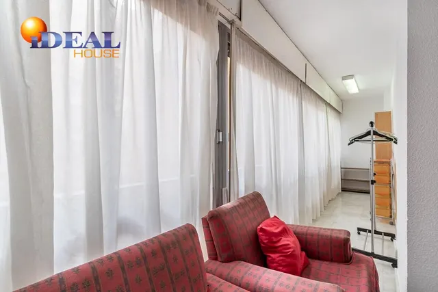 MAGNIFICA VIVIENDA EN LAS FLORES - CAMINO DE RONDA — 15