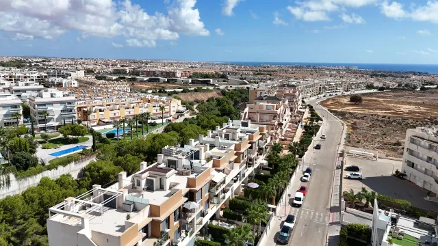 APARTAMENTO ÁTICO DE 3 DORMITORIOS Y 2 BAÑOS EN LOMAS DE CABO ROIG (ORIHUELA COSTA) — 10