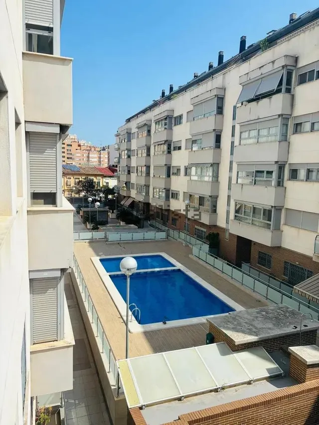 Piso 3 habitaciones 121m² en alquiler - Camins al Grau — 15
