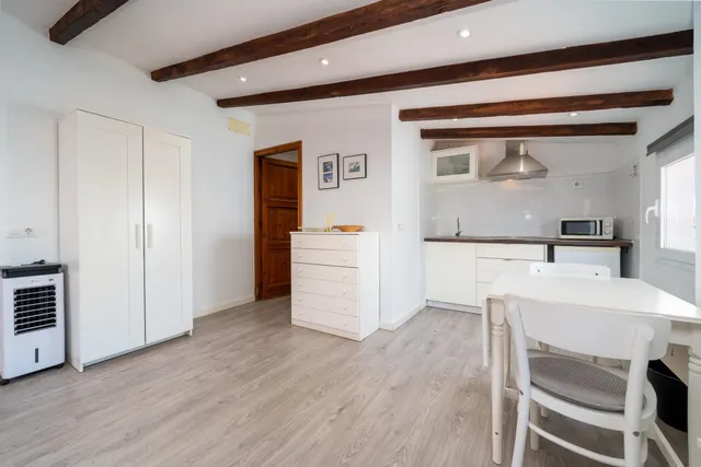 VENTA PISO CON TERRAZA — 29