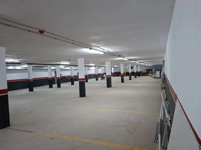 Garaje 1050m² en alquiler - Peñacastillo - Nuevamontaña