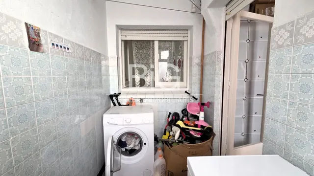 Piso en venta con inquilino en Rocafonda — 19