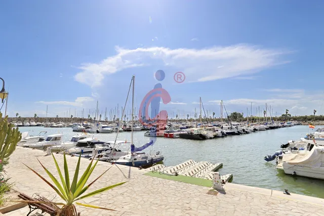 Tu apartamento junto al mar en Guardamar | Terraza, piscina, garaje y trastero | 184.900€ — 38