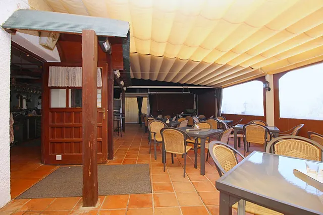 Bar 320m² en venta - Marbella — 18
