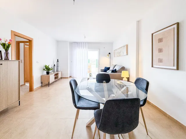 Nuevos Apartamentos en Primera Planta en Lomas de Cabo Roig - foto 3