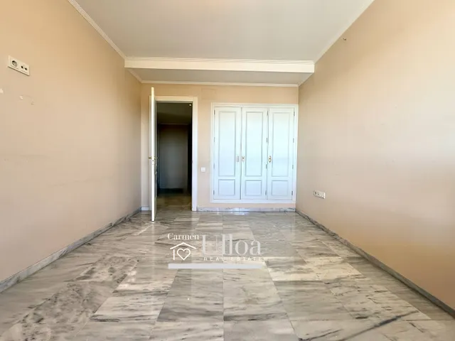 Apartamento exclusivo en avd doctor gadea con vistas al mar — 26